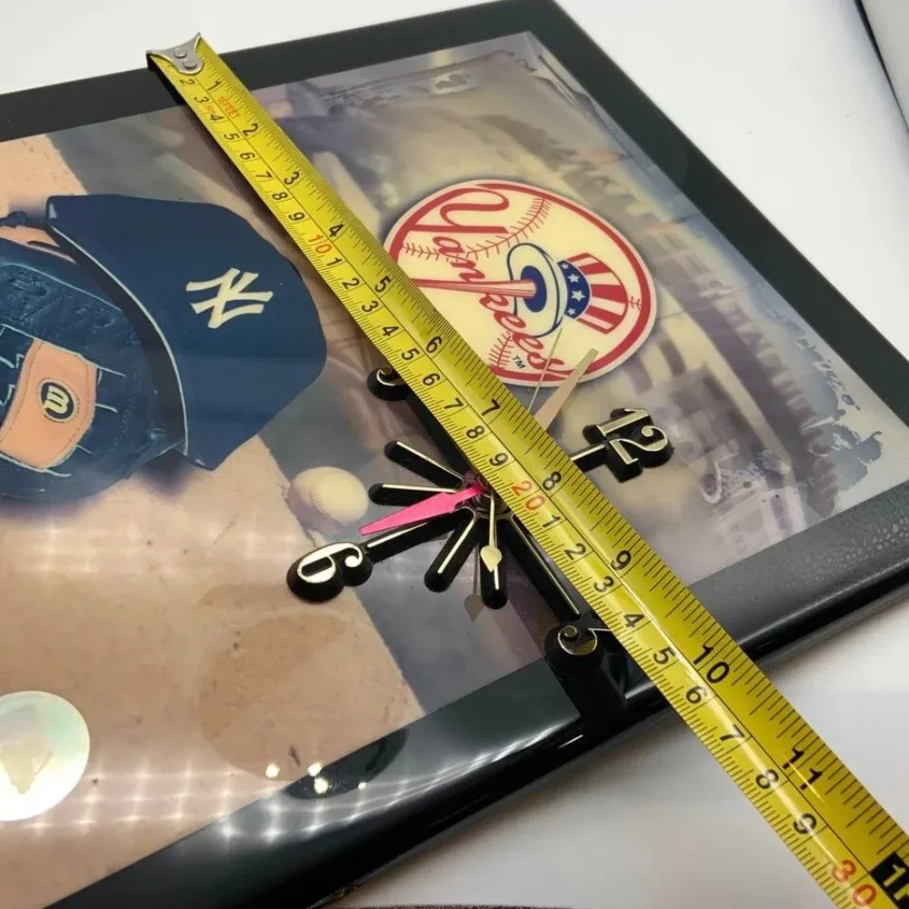Photo File 2005 New York Yankees Wall Hanging Clock 12